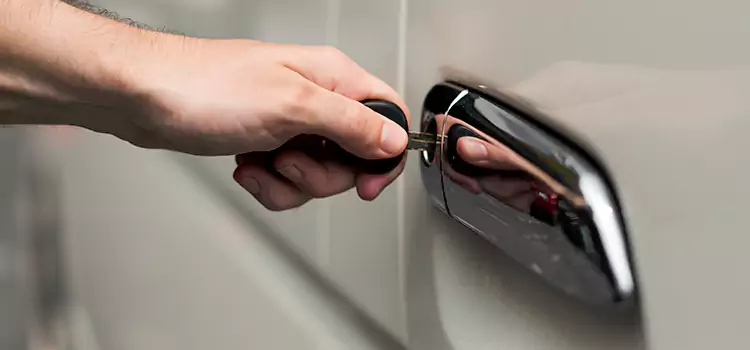 Why Choose Our Auto Locksmith Team in The Acreage, FL?